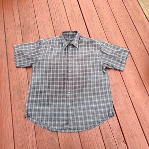 Van Heusen Men’s Wrinkle Free Large Brown Plaid Casual Collared Button Down Top